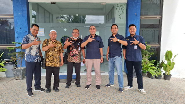 Foto Bersama Di Kantor Dishub Kab. Kulon Progo